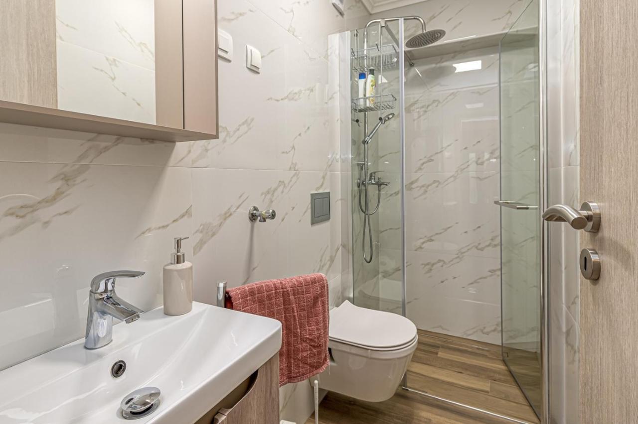 Apartment Flores Stari Pazin Exterior photo